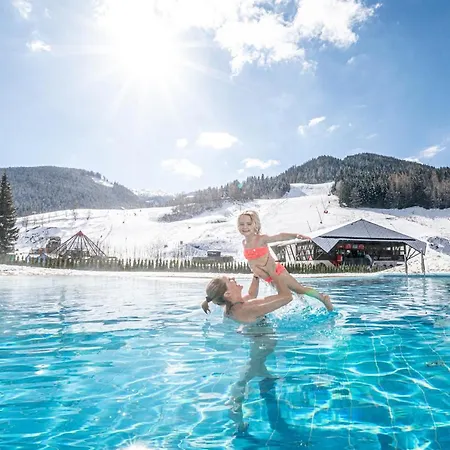 Maibrunnalm In & Out Apartment *