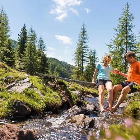 Maibrunnalm In & Out *