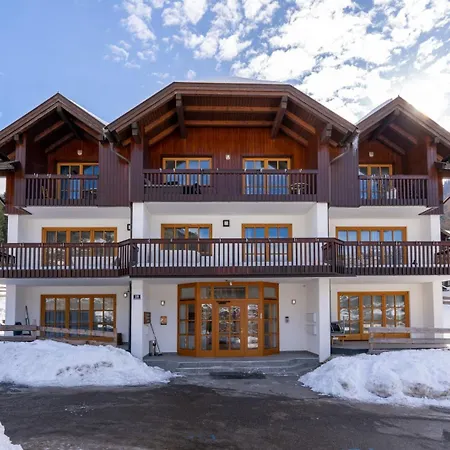 Maibrunnalm In & Out Apartment Bad Kleinkirchheim